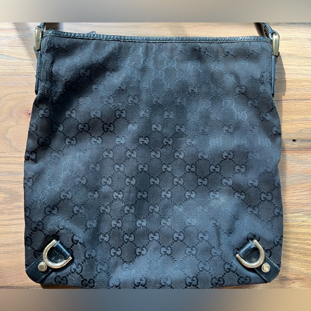 Gucci Abbey Canvas Crossbody - Picture 13 of 17
